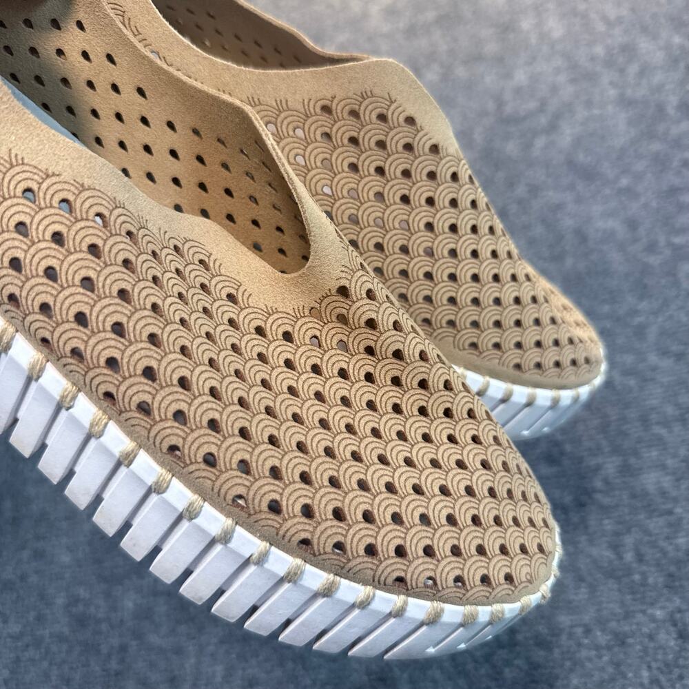 Ilse Jacobsen Tulip Platform Slip On Sneakers Shoes Beige Tan Women Size 8 EU 38 - Picture 7 of 9